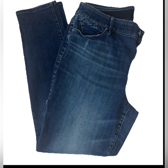 Chico’s Jeans Mid Rise, Stretch Waist, Dark Distressed, Straight Sz 2R Or L/12 - Picture 4 of 10